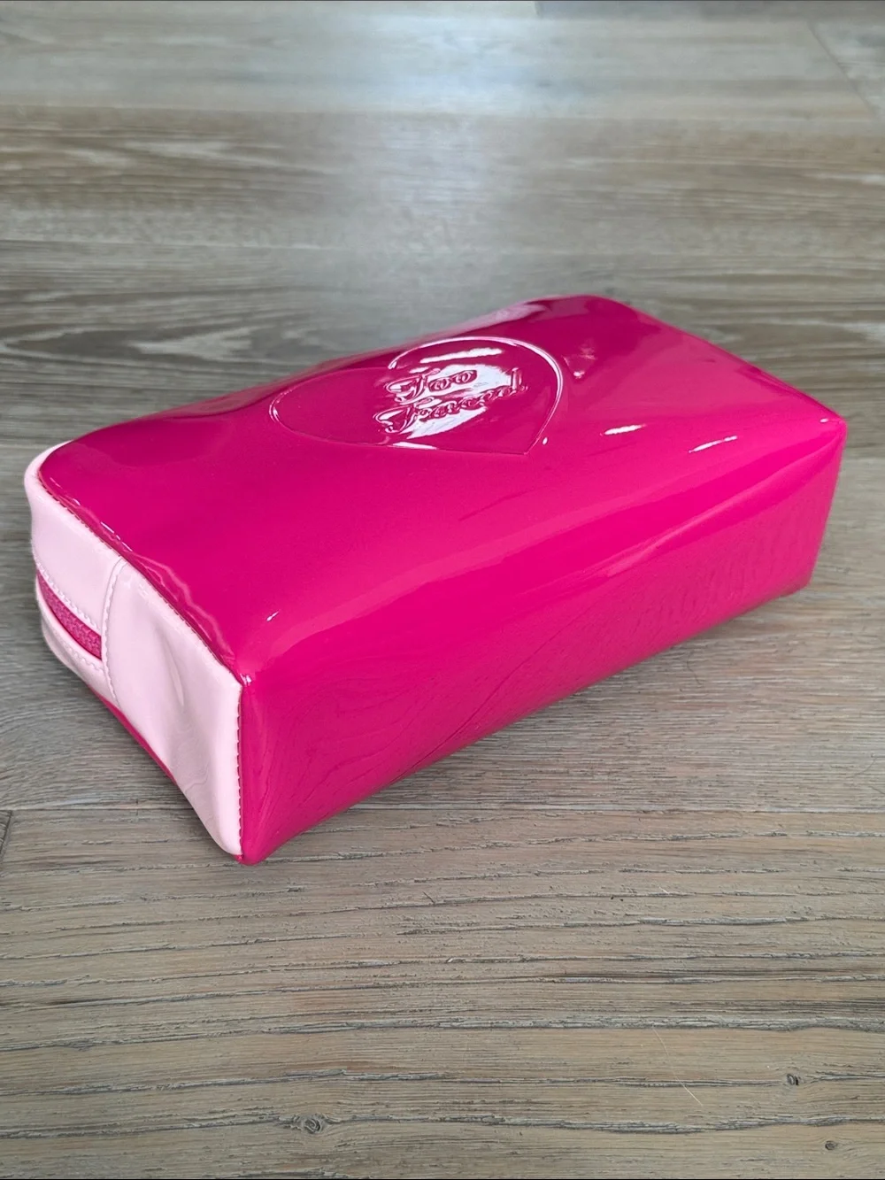 Too Faced Hot Pink Patent Full Zip Cosmetic Makeup Bag Pouch Case & Lip 👄 Sample
